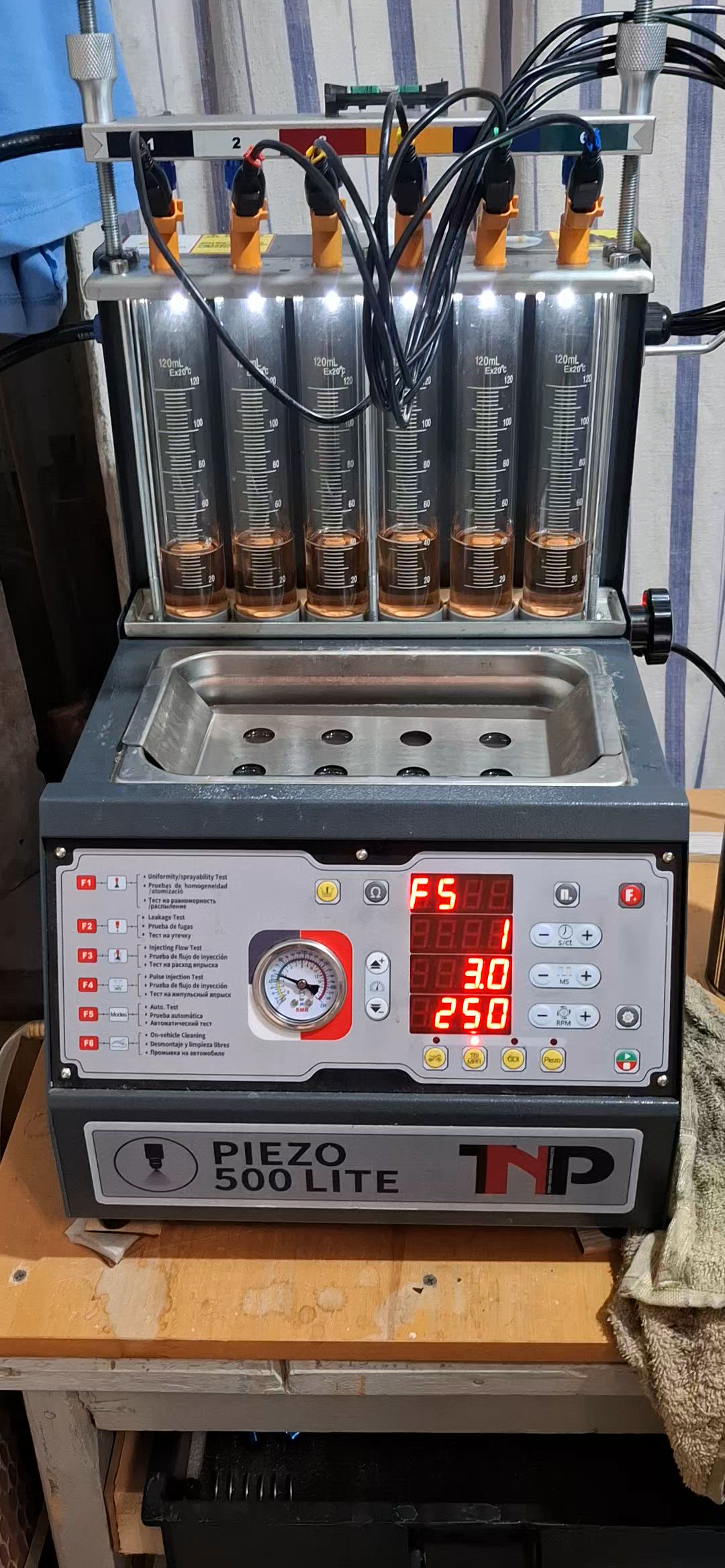 ֆարսունկաների լվացում եւ սալնիկների, ֆիլտրների փոխարինում։ 24/7 video 1