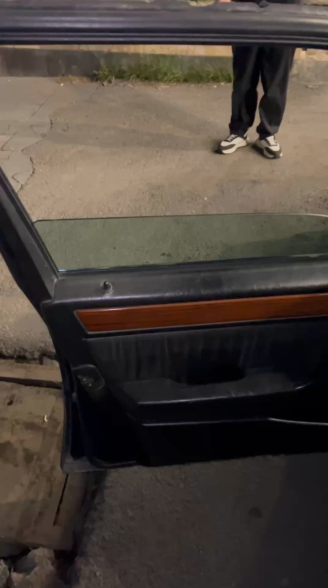 Mercedes-Benz E E320 W124 video 1