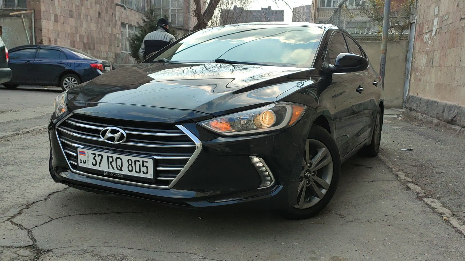 hyundai elantra 
